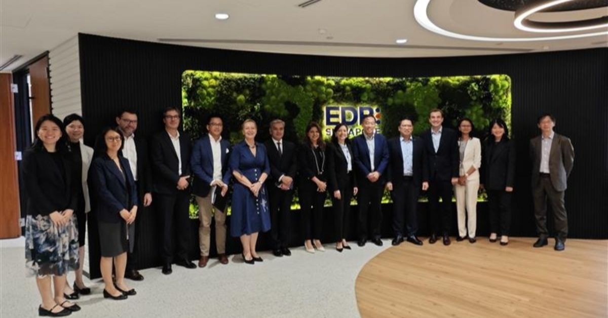 Edb Events Past Event | Closed-door roundtable with EDB Chairman Mr. Png Cheong ...